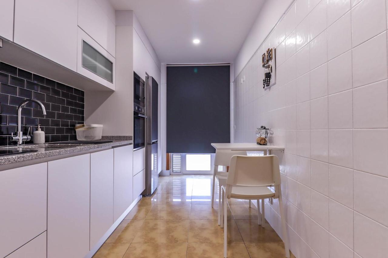 Flor Do Mar - Spacious Apartment With Balcony Vila Praia de Âncora Eksteriør billede